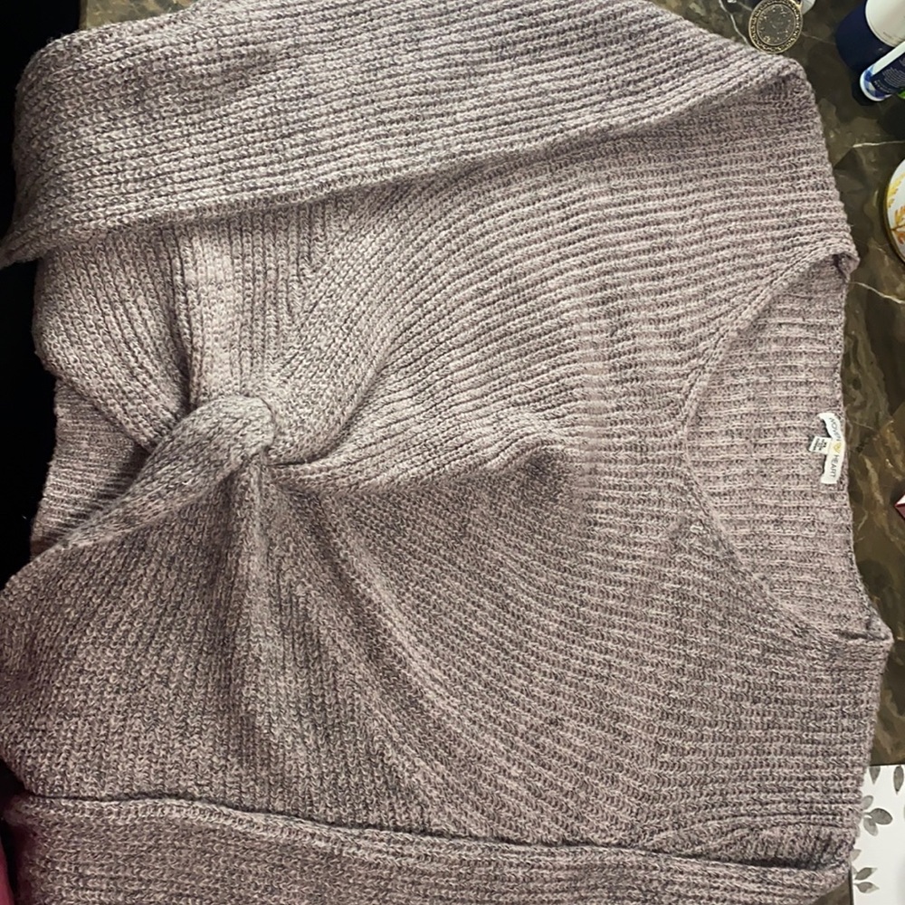 Lavender women’s sweater size XL